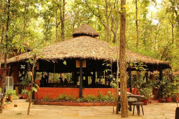 Kanha Jungle Lodge Dhanwār Extérieur photo